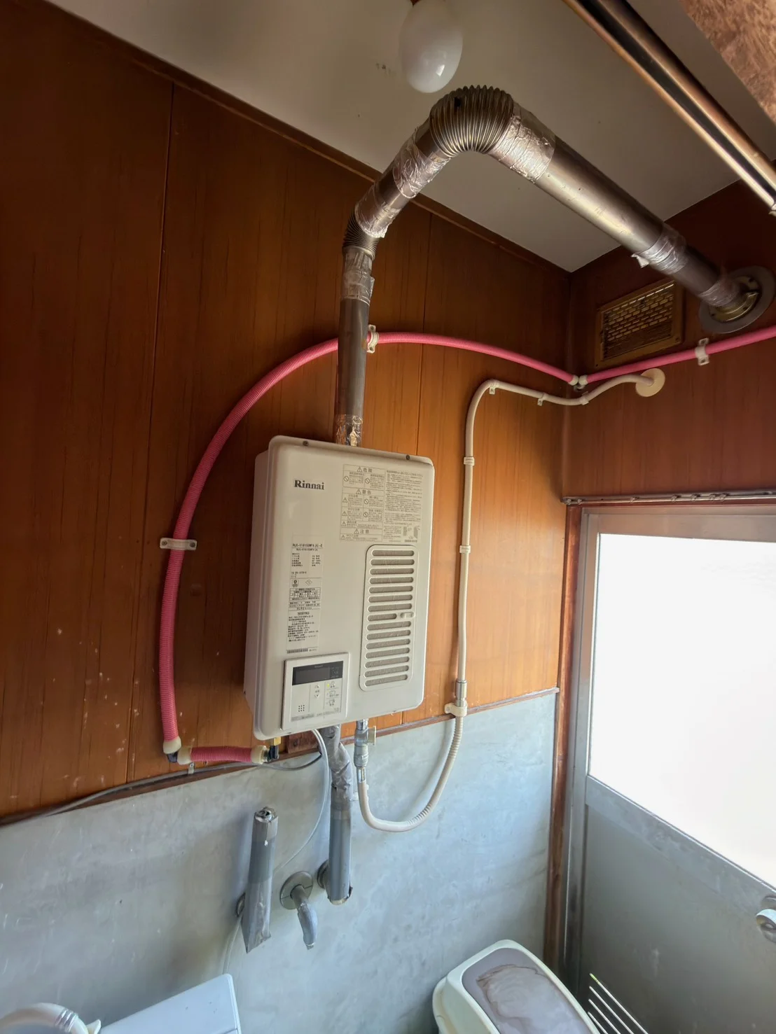 名古屋市北区｜既設機器から新しい給湯器へ